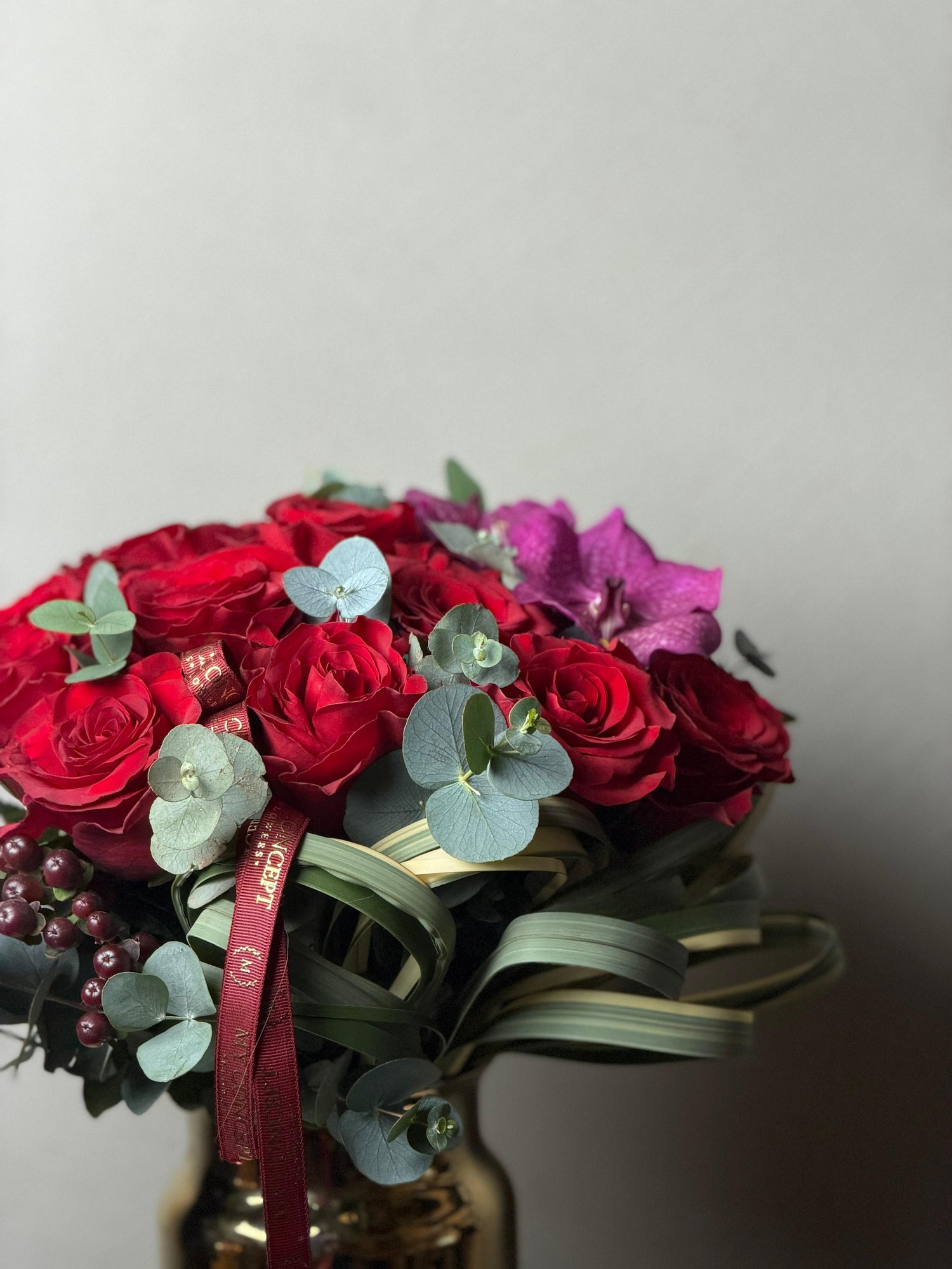 15 Adet Kırmızı Gül Aranjmanı