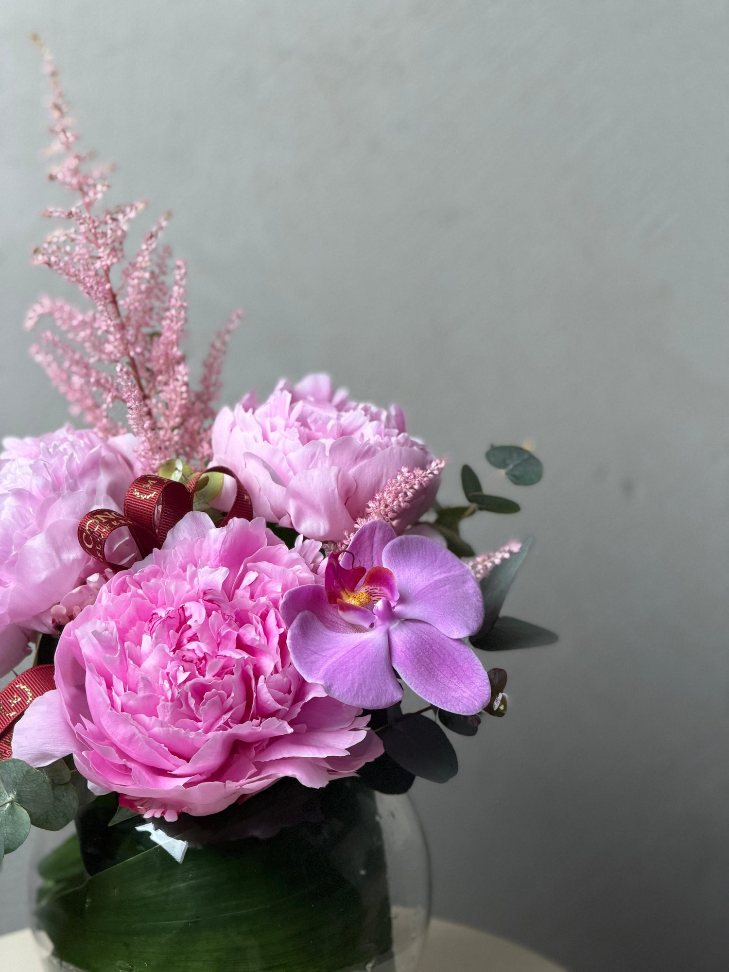 Vazoda 3’lü Şakayık Aranjman